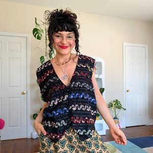 Soulmates Black Multicolor Patterned Vest